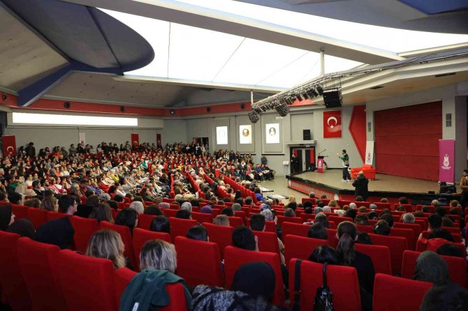 Şehzadeler Belediyesinden “İ̇yi Hissetmek, Kötü Duygulardan Arınmak” Konulu Seminer