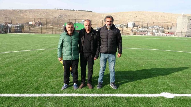 Stadyum Yapıldı, Tribün Yok