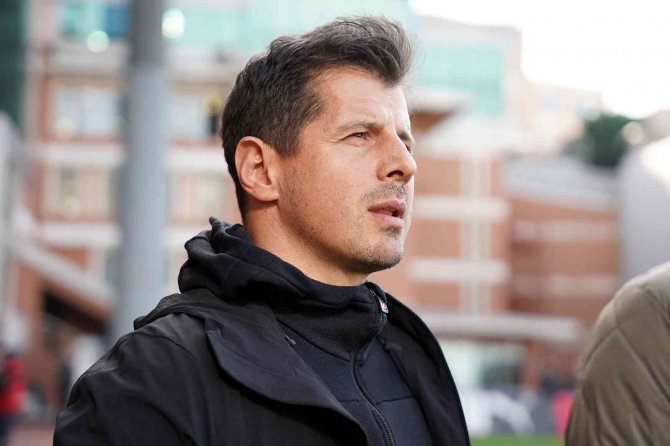 Emre Belözoğlu’ndan Kadroda 5 Değişiklik