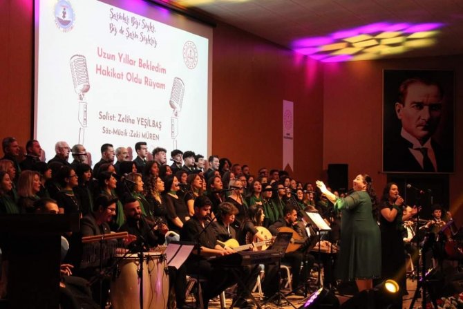 Osmaniye Halk Eğitim Merkezi Tsm Korosundan Konser