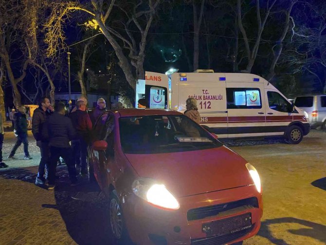 Sinop’ta Otomobille Çarpışan Motokurye Yaralandı