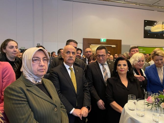 Bakan Kirişci: "Türk Hükümeti Olarak Almanya İle Her Alandaki İşbirliğimizi Desteklemeye Hazırız"