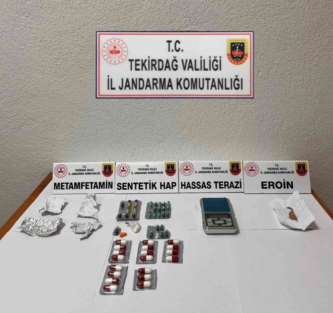 Jandarmadan Uyuşturucu Operasyonu: 4 Gözaltı