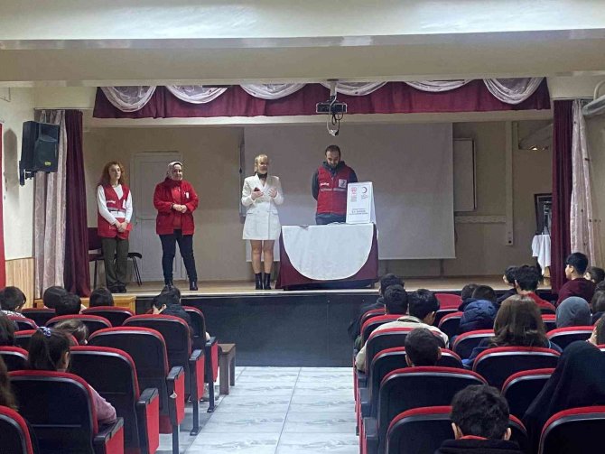 Türk Kızılay Bilecik Şubesi’nden Anlamlı Proje