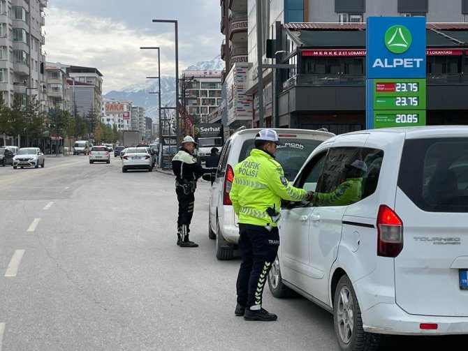 Van’da Kaza Yeri Ölümleri Yüze 61 Oranında Azaldı