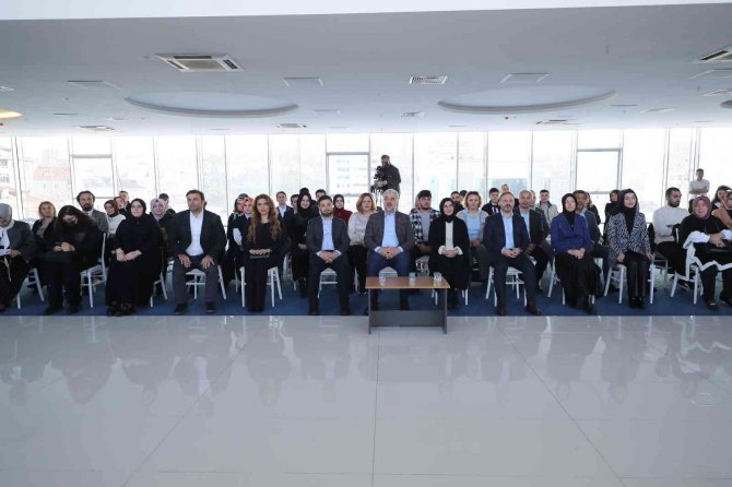 Ak Parti İ̇stanbul Tanıtım Ve Medya Başkanları Bir Araya Geldi