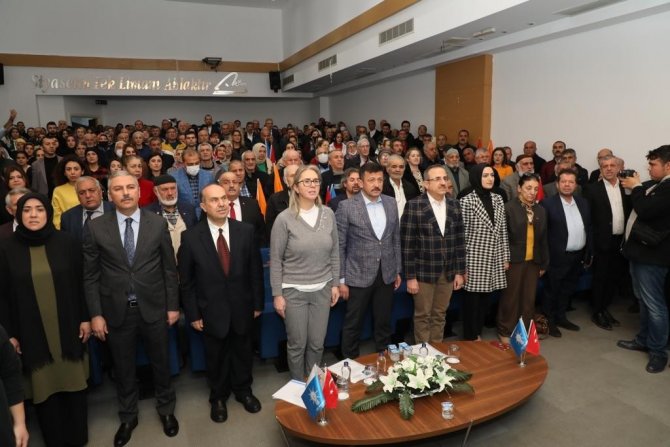Ak Parti İ̇zmir’e 4 Yılda 237 Bin Üye Katıldı