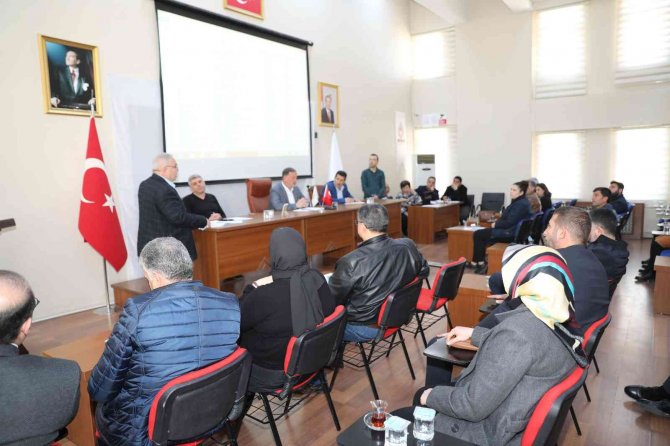 Artuklu Belediyesinde Sözleşme Mesaisi