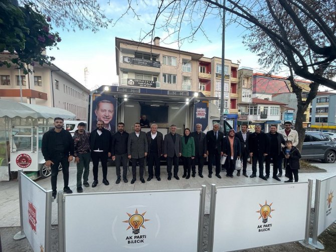 Başkan Yıldırım, Üye Aracında Vatandaşlarla Bir Araya Geldi