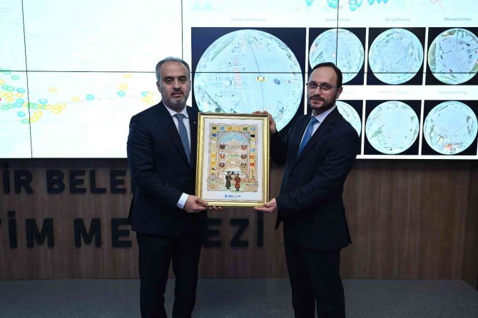 Trafik Yönetiminde Dünyada Bir İlk