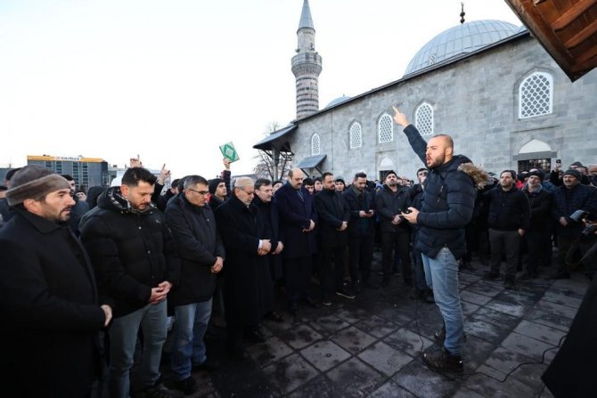 Sivil Toplum Platformu’ndan Kur’an-ı Kerim’e Yapılan Saygısızlığa Tepki