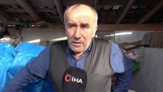 Yangından Damadı Ve Kızı Sayesinde Kurtuldu, Evinden Geriye Sadece Enkazı Kaldı