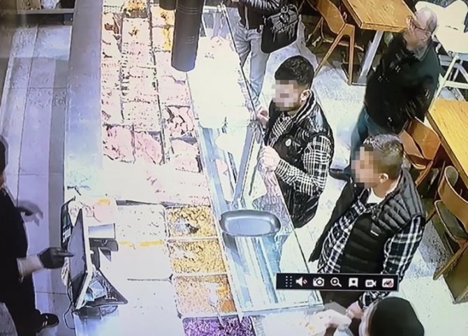 Eyüpsultan’daki Restoranda Yiyip İçip Hesabı Ödemeden Kaçtılar