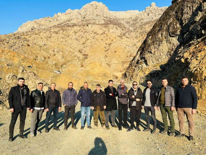 Yüksekova Ve Şemdinli Vatandaşlar Ocak Ayında Piknik Yaptılar