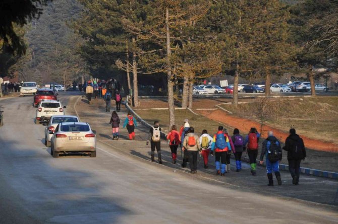 Abant Tabiat Parkı’nda Yarıyıl Tatili Yoğunluğu