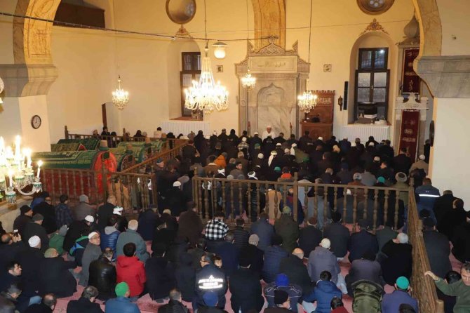 Kur’an-ı Kerim Yakılmasına Afyonkarahisar’dan Sert Tepki