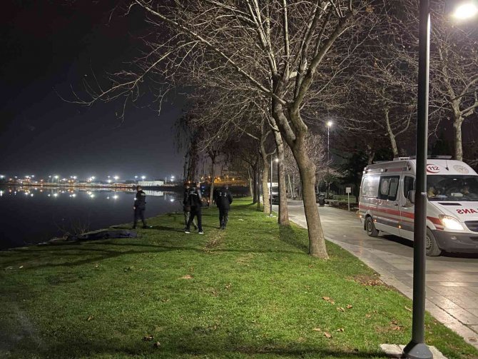 Küçükçekmece Gölü’nde Şüpheli Ölüm