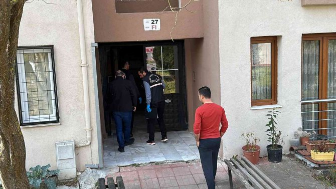 Alacak Verecek Kavgasında Silahlar Konuştu: 2 Yaralı