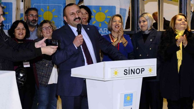 İ̇yi̇ Parti Sinop İ̇l Başkanlığı’nda Koltuk Değişimi