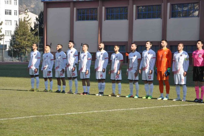 Tff 2. Lig: Gmg Kastamonuspor: 4 - Sarıyer: 1