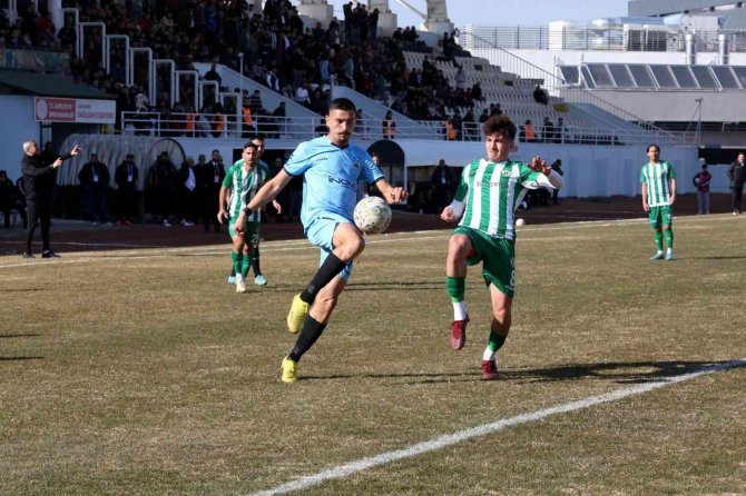 Tff 3. Lig: 68 Aksaray Belediyespor: 5 - Sapanca Gençlikspor: 1