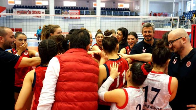 Filenin Akrepleri Zirve Takibinde