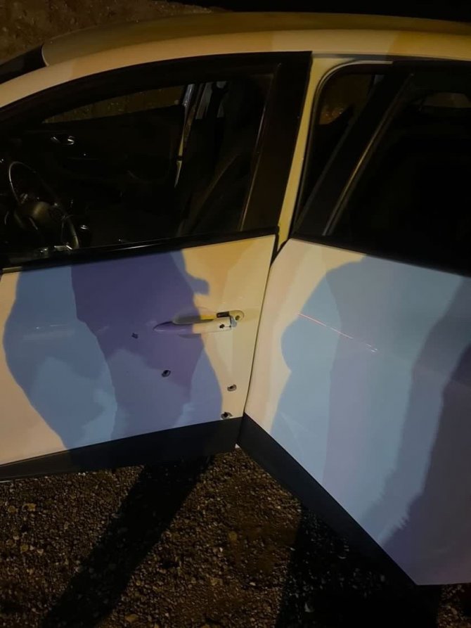 Düğünden Çıkıp Otomobiliyle Evine Dönerken Silahlı Saldırıda Yaralandı