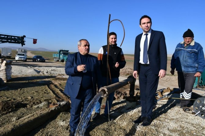 Dsi̇ İ̇scehisar’da Sondaj Kuyusu Açtı
