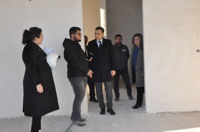 Sandıklı Kaymakamı Sülün Kütüphane İnşaatını İnceledi