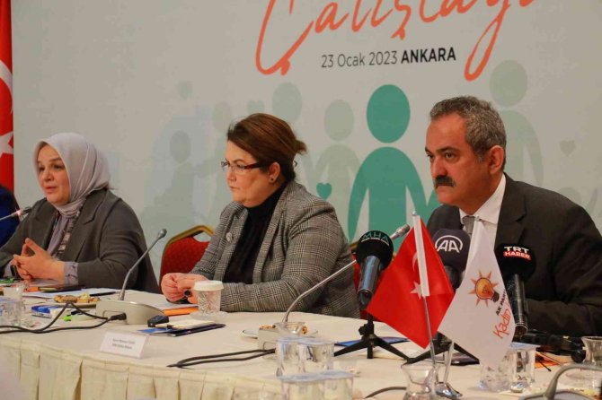 Bakan Yanık: “Aile Temelli Çalışmaları Üretiyor Ve Devam Ettiriyoruz”