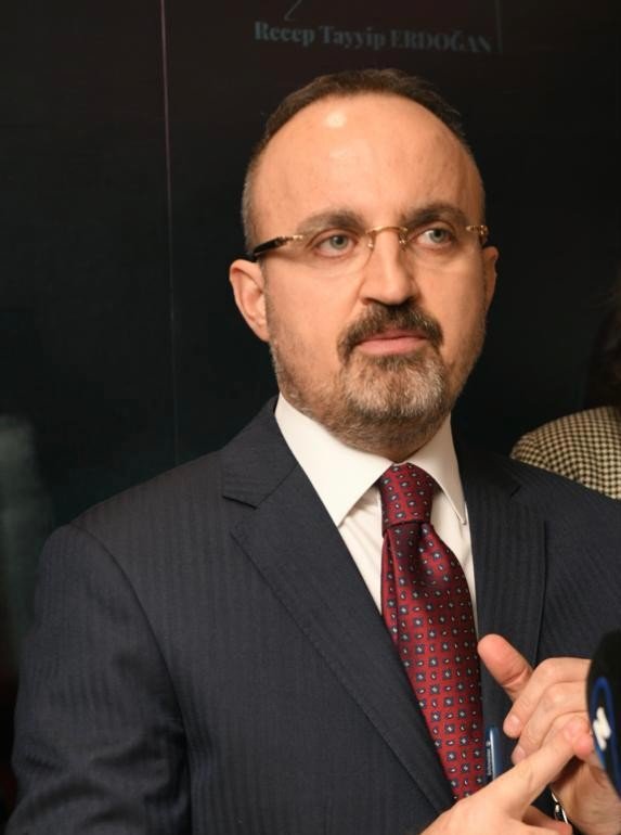 Ak Partili Turan: Başörtüsü Konusunda Chp Net Özür Dilemelidir