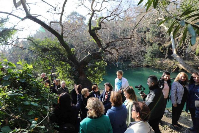 Aü Rektörü Özkan, Türkiye’deki Kadın Rektör Ve Rektör Yardımcılarını Ağırladı