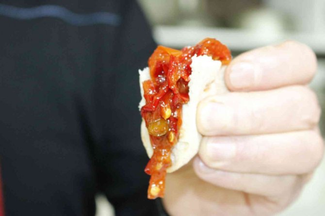 Diyarbakır’ın Biber Reçeli Dünyaya Açılmak İçin Sofralarda Yerini Aldı