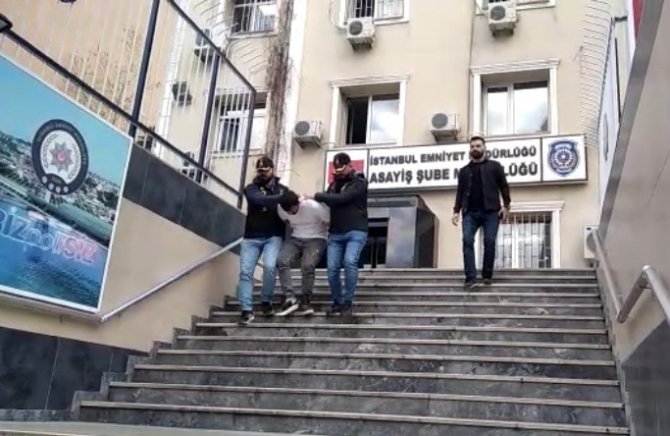 İ̇stanbul’da Pes Dedirten Hırsızlık: 13 Günde 6 Otomobil Çaldı