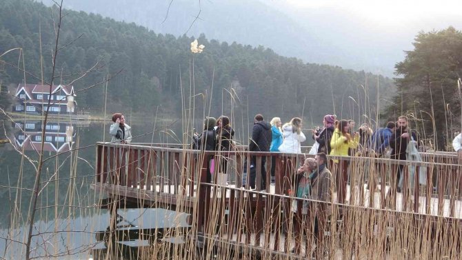 Bolu’nun İncisi Gölcük, Yarıyıl Tatilinde İlgi Odağı Oldu