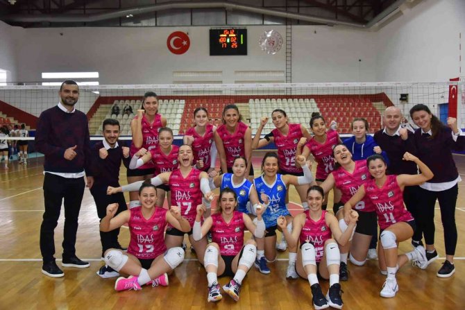 “Bizim Kızlar” Grup Liderliğini Sürdürüyor