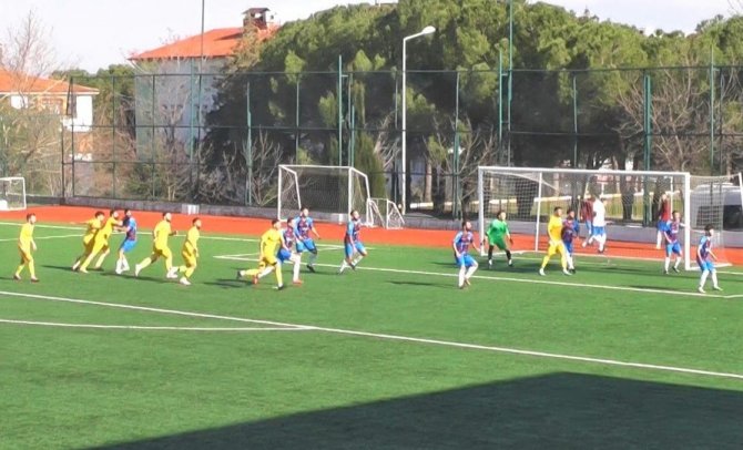 Tavas Derbisini Kazanan Tavas Birlikspor Oldu