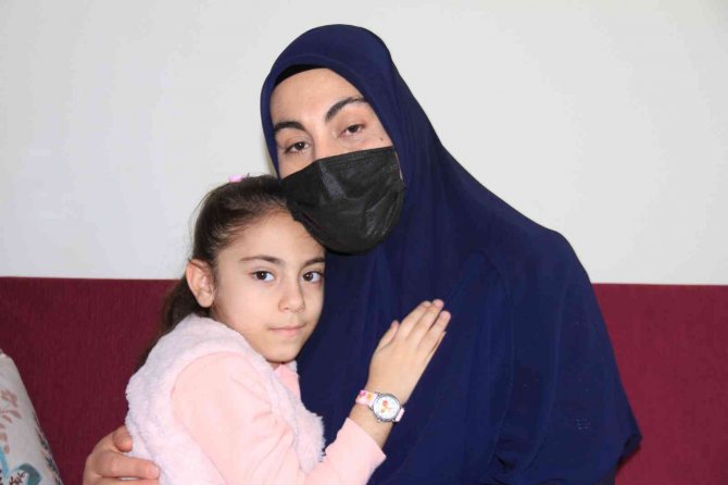 Depremin Üzerinden 3 Yıl Geçti, Enkaz Altından Kurtulanların Üzerindeki Etkisi Geçmedi