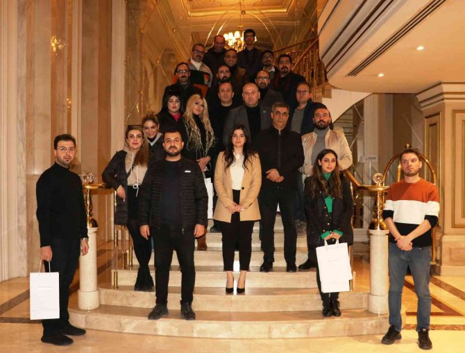 Elite World Van Hoteli İ̇ranlı Acente Temsilcilerini Ağırladı