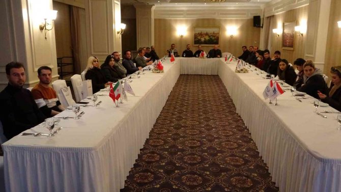 Elite World Van Hoteli İ̇ranlı Acente Temsilcilerini Ağırladı