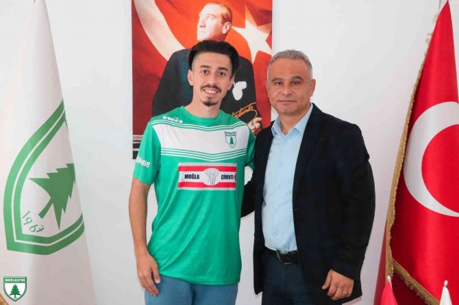 Ermaş Muğlaspor’da Sol Kanat Oyuncusu Kadroya Dahil Edildi