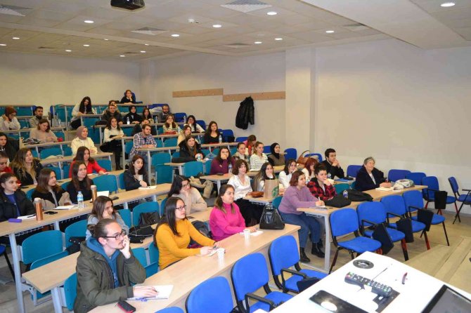 Esogü’de Yabancı Dil Olarak Türkçe Öğretimi Sertifika Programı Başladı