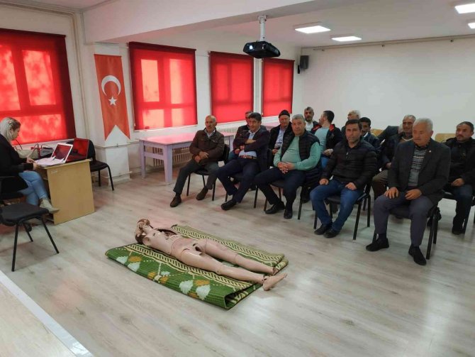 Hisarcık’ta Muhtarlara İlk Yardım Ve Trafik Eğitimi
