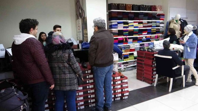 İ̇ran’daki Olaylar Van Esnafını Vurdu