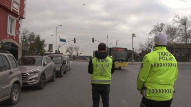 Kadıköy’de Dron Destekli Denetim: Kaçan Taksiciye Ceza Kesildi