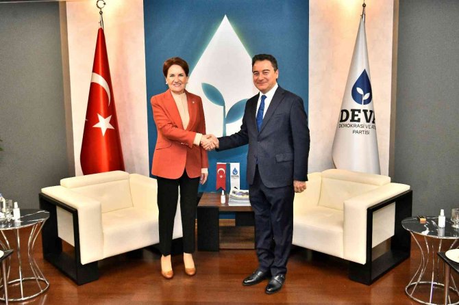 İ̇yi̇ Parti Lideri Akşener, Deva Partisi Lideri Babacan’ı Ziyaret Etti