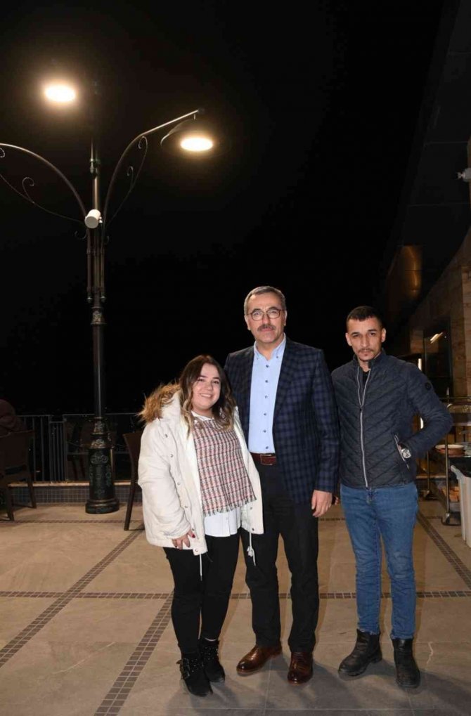 Başkan Güngö: “Şairler Tepesi Hemşehrilerimizin Beğenisini Kazanıyor”