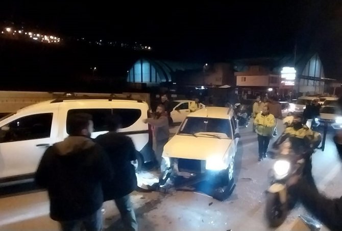 Polis Ekiplerinden Kaçan Sürücüye 49 Bin 883 Lira Ceza