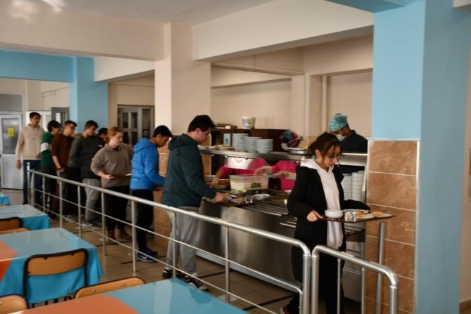 Karabük’te 10 Bin Öğrenciye Yemek Verilecek