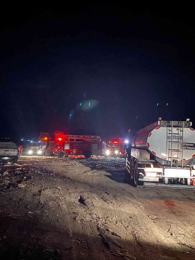 Yalova’da Katı Atık Depolama Tesisi Yangını